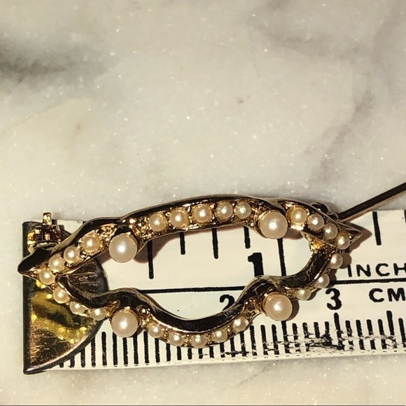 vtg Seed Pearl Gold Tone Costume Brooch Approx 1.3” - Picture 2 of 4
